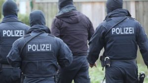 Policía Alemania Mujer