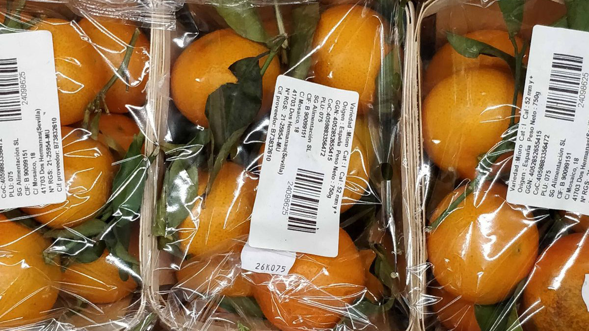 Francia prohibió los envases de plástico para frutas y vegetales
