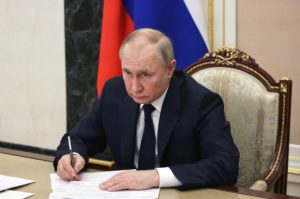 Presidente de Rusia, Vladimir Putin. Foto: EFE/EPA/MIKHAIL KLIMENTYEV / KREMLIN / SPUTNIK / POOL MANDATORY CREDIT Cancelación