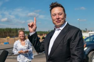 Elon Musk ofreció 43.000 millones de dólares para comprar el 100% de Twitter