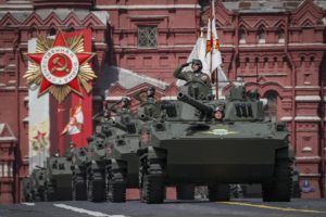 Rusia intensifica su ofensiva en Ucrania en pleno Día de la Victoria