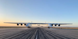 El avión más grande del mundo completó su quinta prueba de vuelo