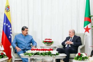 Nicolás Maduro reunido con el Presidente de la República Argelina Democrática y Popular, Abdelmadjid Tebboune. Foto: Twitter Nicolás Maduro.