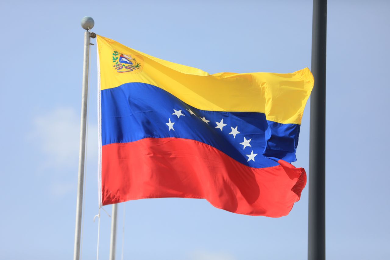 Bandera de Venezuela. Foto: Twitter Nicolás Maduro.