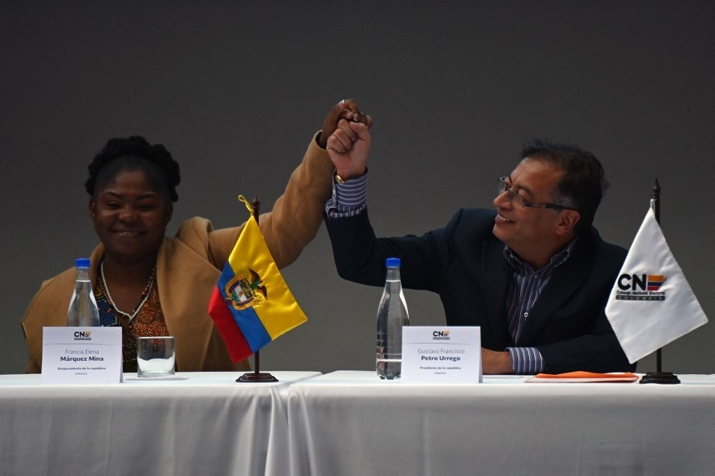 El presidente electo de Colombia, Gustavo Petro, y su compañera de fórmula para la vicepresidencia, Francia Márquez. Foto: AFP.