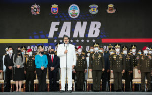 Nicolás Maduro durante la designación de nuevos integrantes del Estado Mayor de la FANB. Foto: Twitter Prensa Presidencial.