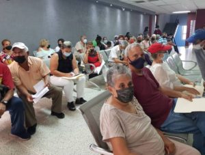 Personas con discapacidad protestaron en Caracas por falta de pagos salariales