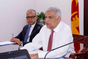 Primer ministro de Sri Lanka es nombre presidente interino
