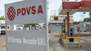 Estación de combustible en el estado Zulia, Venezuela. Foto: Henry Chirinos / EFE.