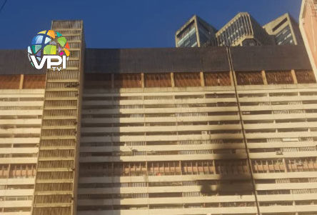 Incendio en Parque Central se solventó sin heridos