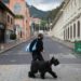 #Mundo | Más de 30 personas fueron multadas por incumplir toque de queda en Bogotá, Colombia