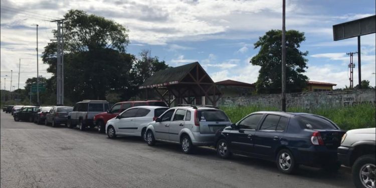 #Venezuela | Pandemia y escasez de gasolina desmovilizó a viajeros durante Carnaval
