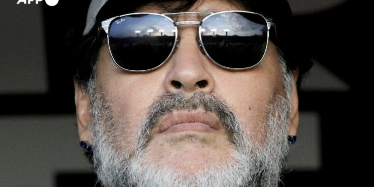 #Deportes | Acusaron de homicidio culposo al psicólogo y dos enfermeros de Maradona