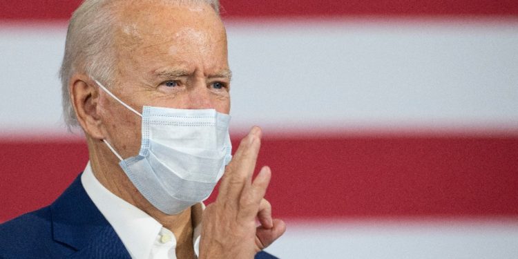 #EEUU | Biden restableció la prohibición de entrada a viajeros del Reino Unido, Brasil, la UE y Sudáfrica