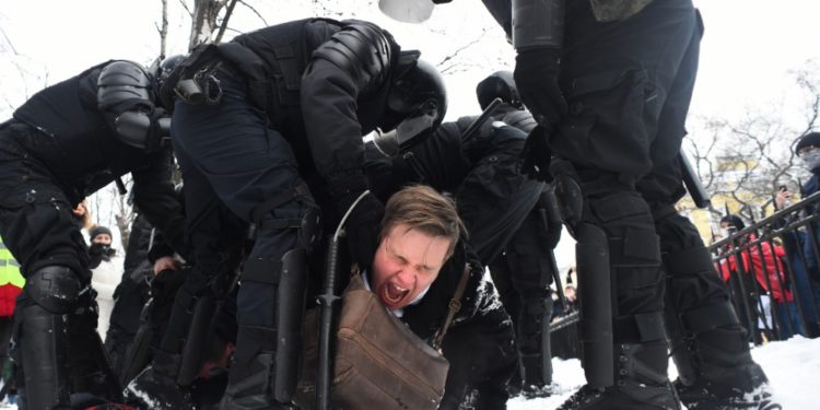 #Mundo | Jornada de protestas en Rusia culminó con más de 4.300 detenidos (+Fotos – Videos)