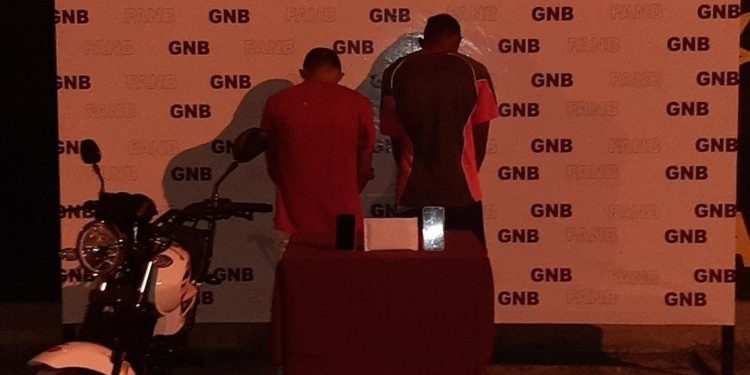 #Sucesos | Detenidos dos presuntos extorsionadores en sur del Lago de Maracaibo