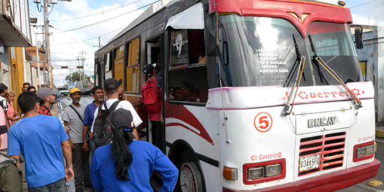 #Covid19 | Suspendieron rutas interurbanas y cerraron terminales por cuarentena radical
