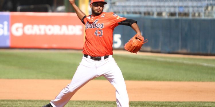 #Deportes | Caribes blanqueó y pegó primero