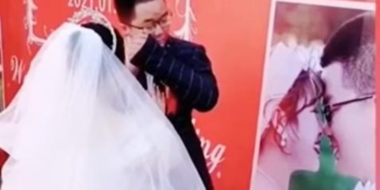 #Variedades | Conoce el motivo del llanto desconsolado de este hombre el día de su boda