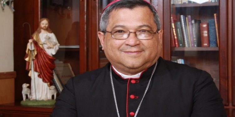 Falleció el obispo Cástor Oswaldo Azuaje a causa de la Covid-19