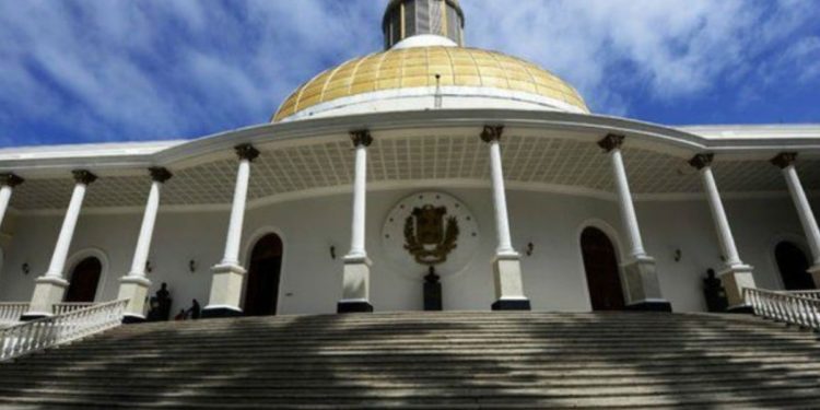 Esto se discutió en la #AsambleaVE este domingo #3Ene (+Video)