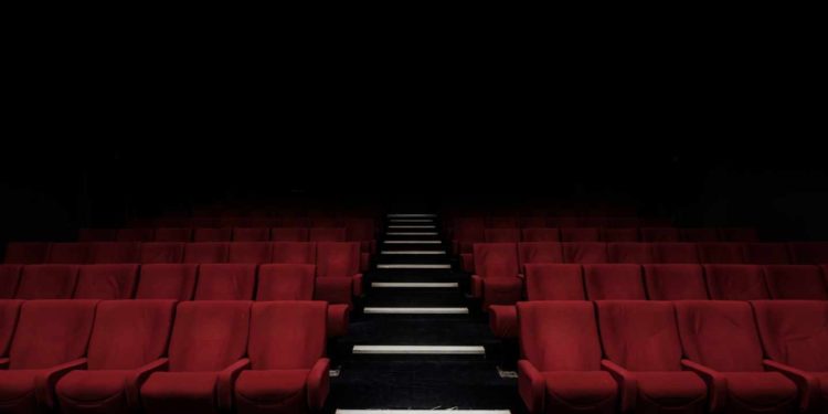 #Espectáculos | Cadenas de cines venezolanas reabrieron sus puertas con precios dolarizados (+Infografía)