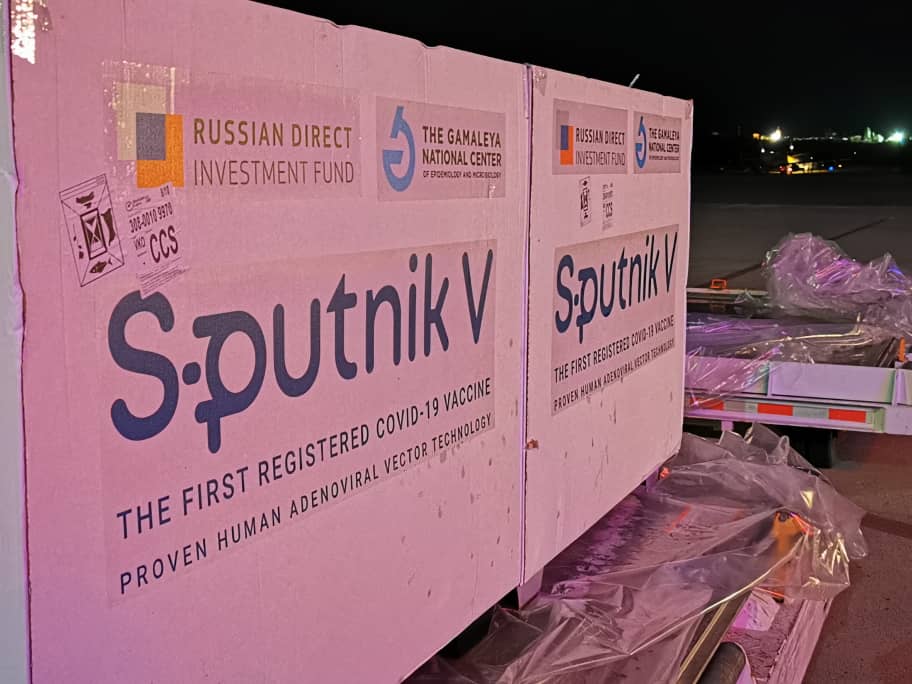 Nuevo lote de vacunas anticovid de Sputnik V y Sinopharm llegó a Venezuela
