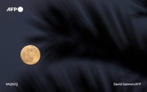 Así se vio en el mundo la superluna, luna llena y el eclipse de "luna de sangre"