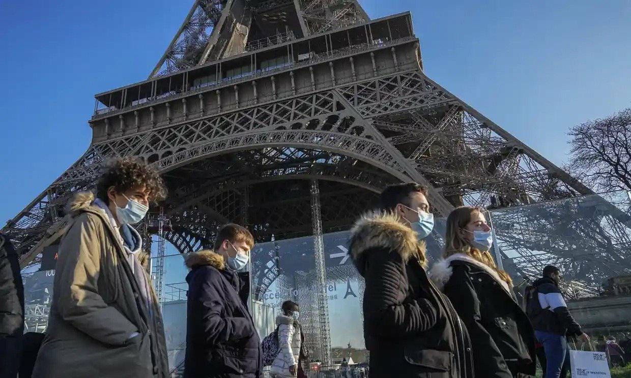 Más del 50% de los europeos se contagiará de ómicron en dos meses, según la OMS