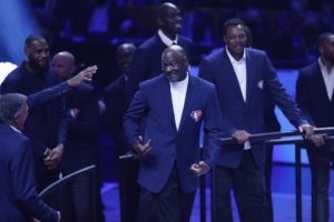NBA rindió tributo a las máximas estrellas de su historia