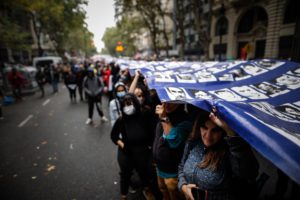 AI alertó que continúan los ataques contra defensores de DD. HH. En las Américas