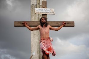 Viacrucis en Petare reunió a más de 600 personas tras dos años de pandemia