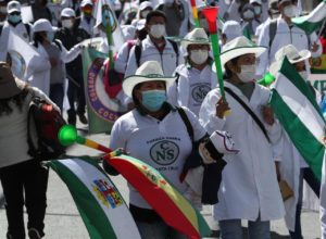 Bolivia supera el millón de casos de covid-19 en medio de la quinta ola
