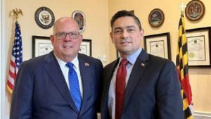 Carlos Vecchio en compañía del gobernador del estado de Maryland, Larry Hogan. Foto: Twitter Carlos Vecchio.