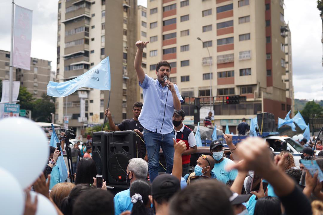 Foto: Twitter Andrés Schloeter (@andreschola).