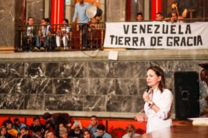 Foto: Twitter María Corina Machado (@MariaCorinaYA).