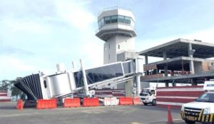FOTO REFERENCIAL - Aeropuerto Internacional Simón Bolívar de Santa Marta (SMR). Foto: Twitter SMR (@AeroSantaMarta).