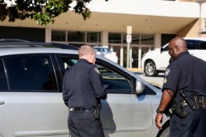 FOTO REFERENCIAL - Agentes del departamento de policía de Atlanta. Foto: Twitter @Atlanta_Police