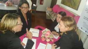 ONG Senossalud durante un taller de capacitación. Foto: Twitter Senosalud.