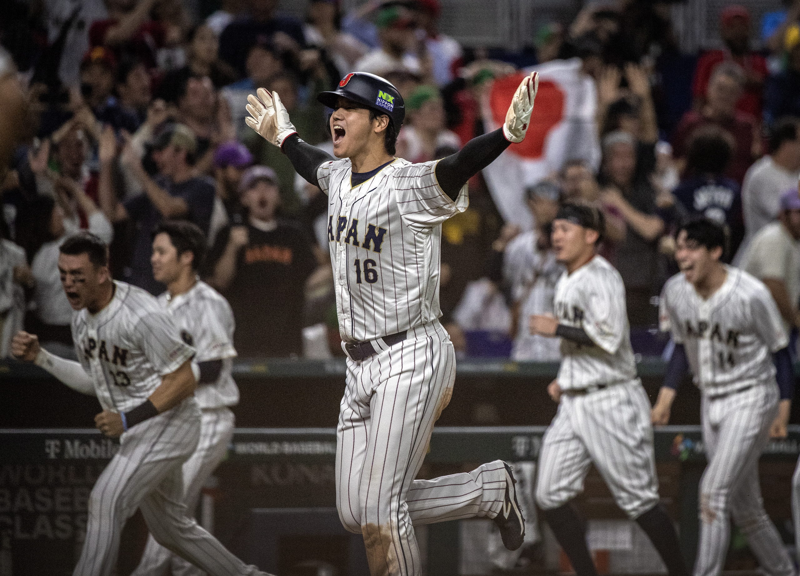 Japón dejó en el terreno a México para jugar la final del Clásico Mundial de Béisbol 2023. Foto: Cristobal Herrera / EFE.