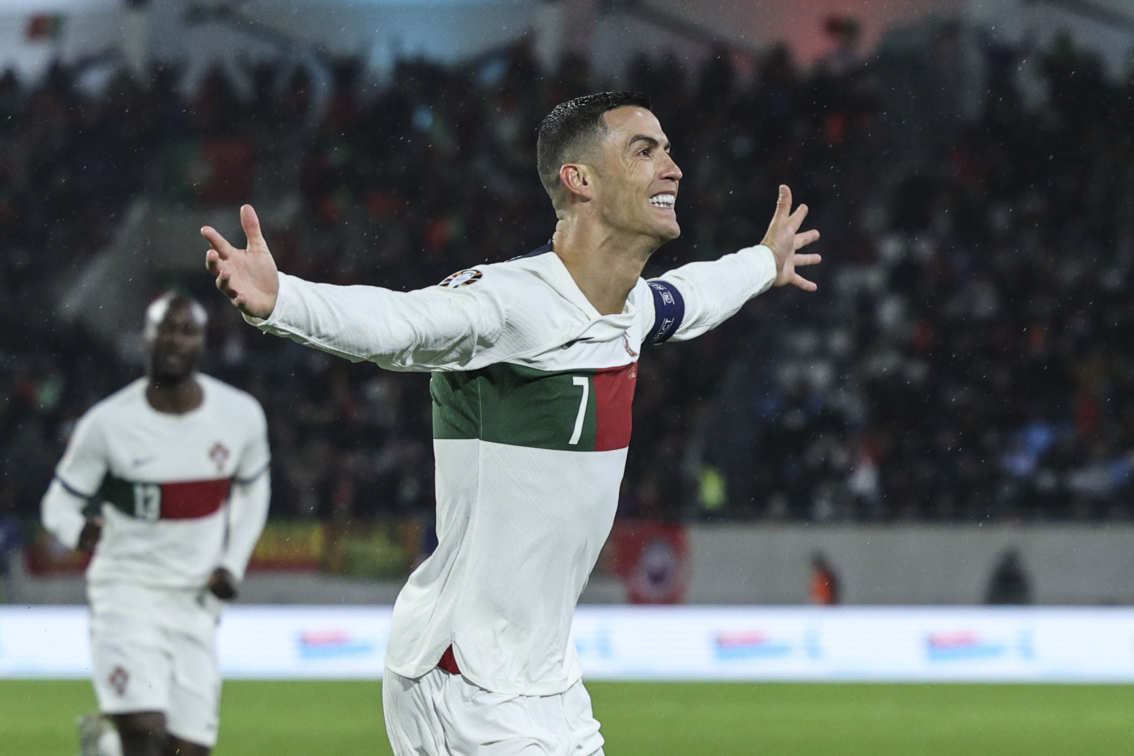 Cristiano Ronaldo, máximo goleador y capitán de la selección de Portugal. Foto: MIGUEL A. LOPES / EFE