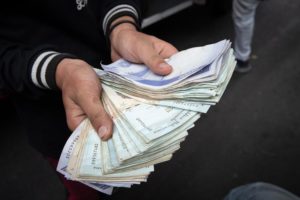 La inflación en Venezuela se mantiene desde hace varios años. Foto: EFE.