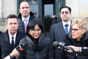 Delcy Rodríguez en la sede del CIJ en La Haya, Países Bajos. Foto: AVN.