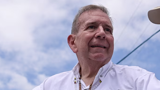 Edmundo González, dirigente político.