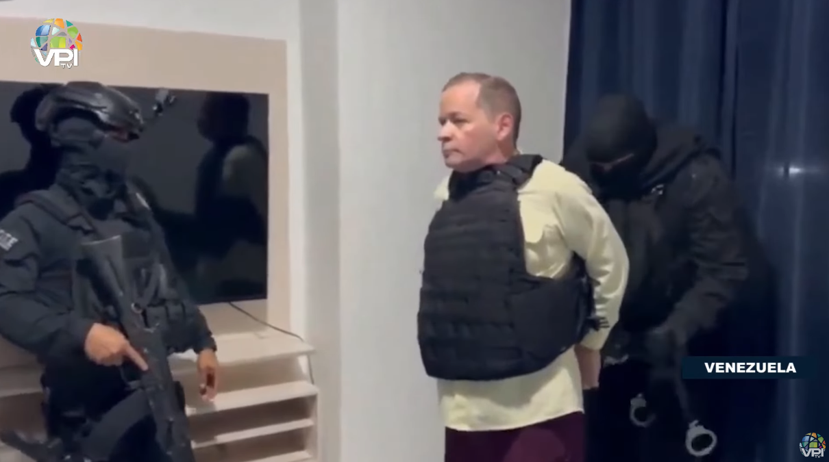 Momento en que fue detenido Juan Pablo Guanipa, dirigente político venezolano.