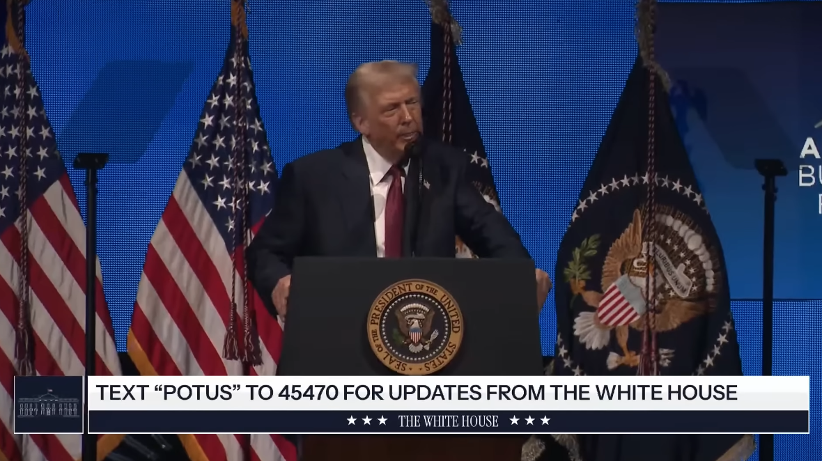 Donald Trump, presidente de EE. UU., durante el America Business Forum en Miami, Florida, 2025. Foto: The White House.
